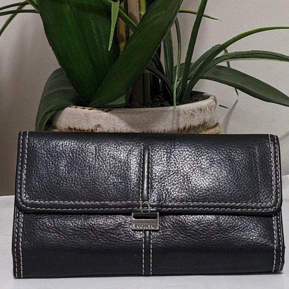 Fionte Womens Clutch Wallet Large Black Pebble Leather Credit Cards ID